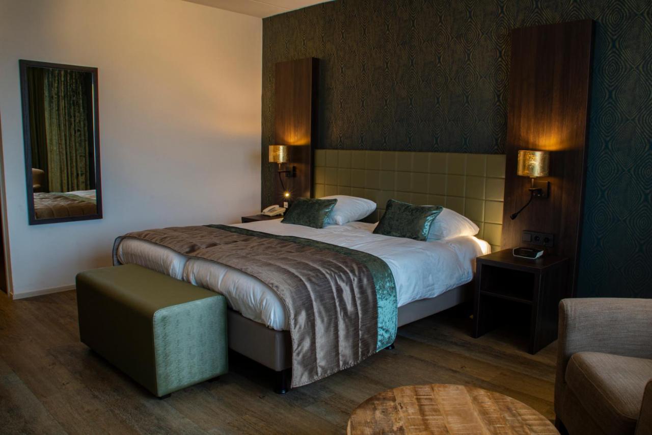 Superior Double Room,981519223:JPEG
